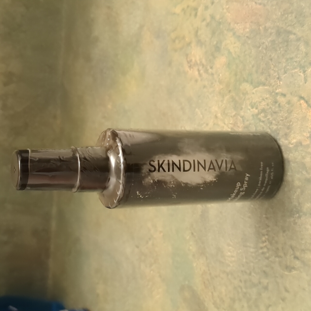 Skindinavia The Makeup Finishing Spray